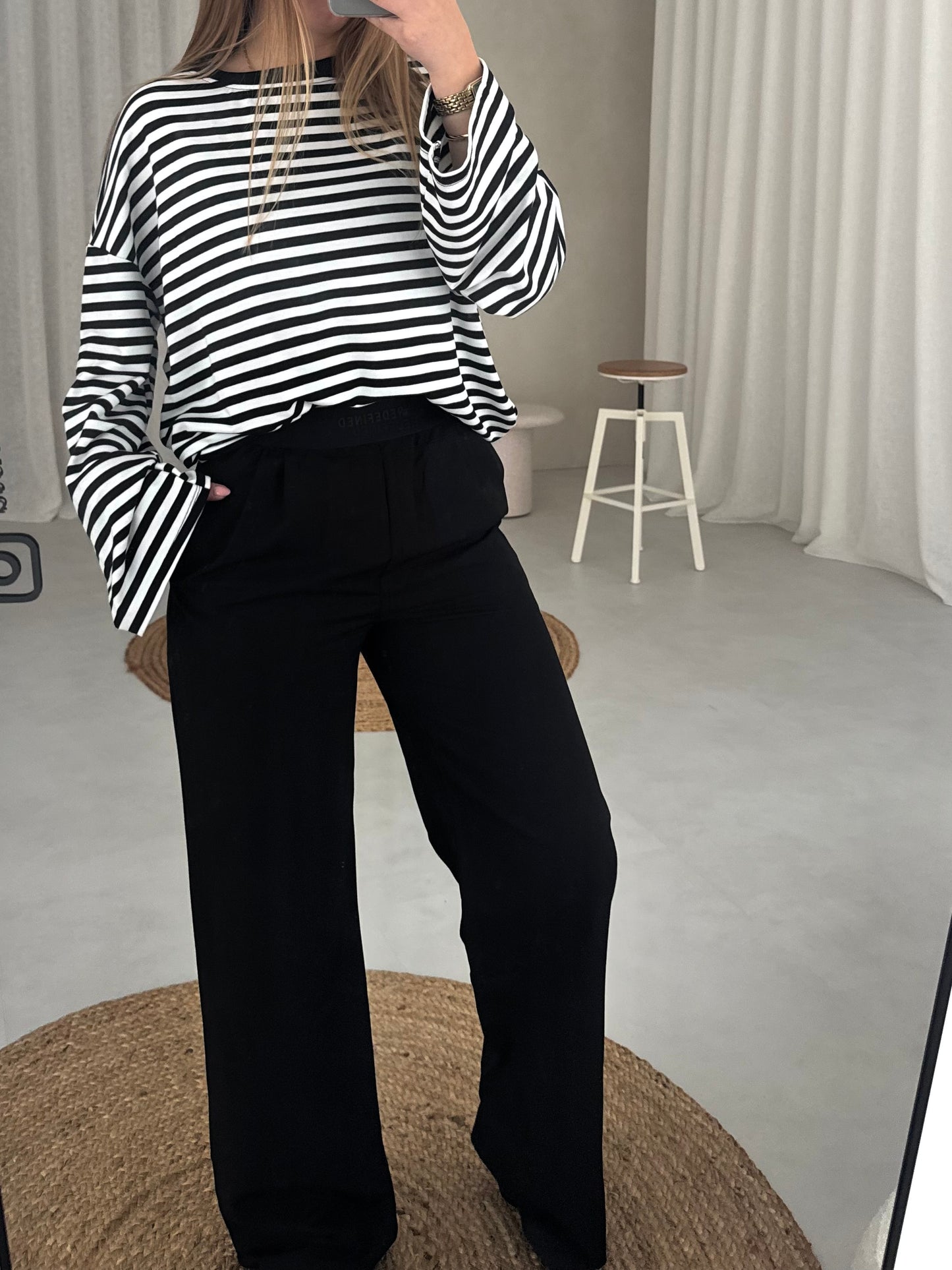 Noir Classique Pants